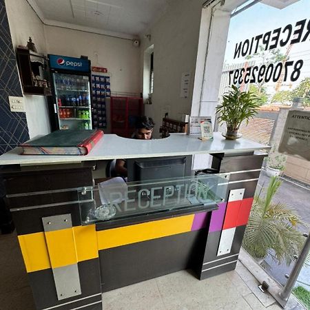 Hotel Parkview Residency Gurgaon Zewnętrze zdjęcie